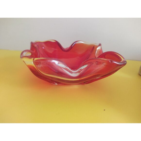 Vintage Murano Glass Ruby Red Ashtray/Candy Bowl 7" x 7" - Picture 2 of 8